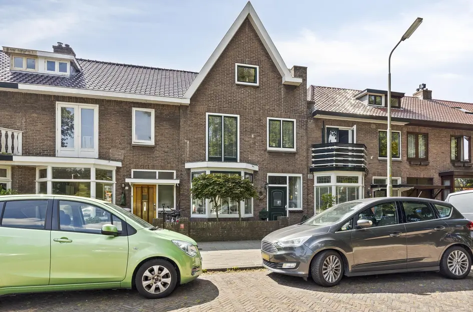 Jan Pieterszoon Coenstraat 107