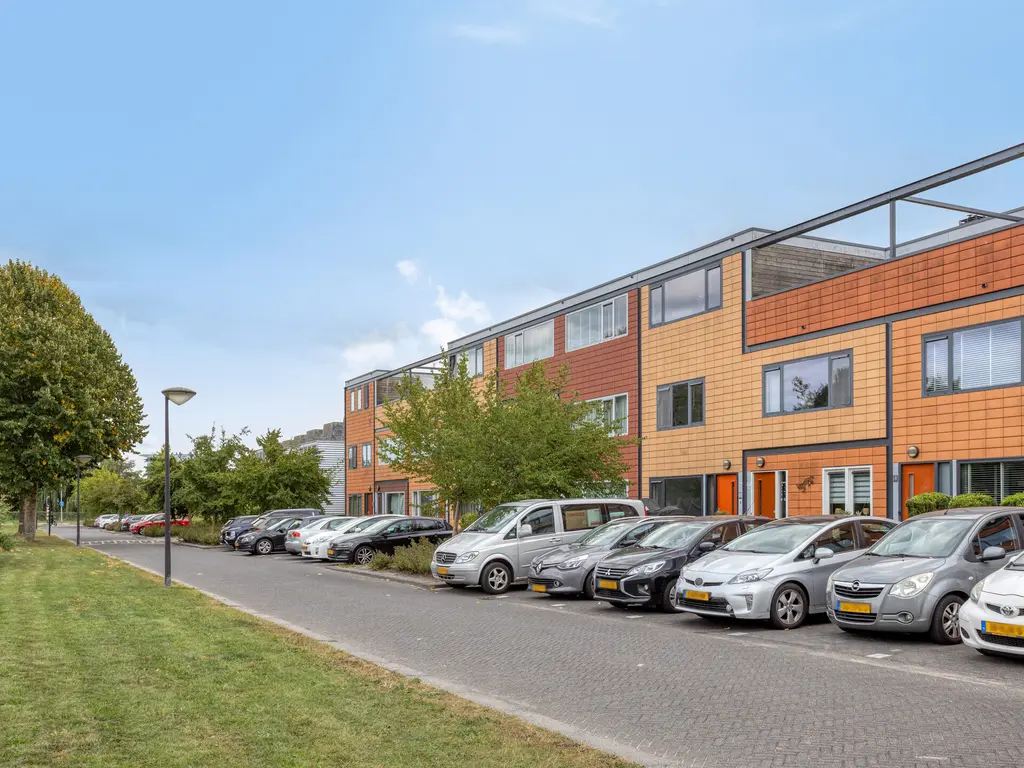 Tahitistraat 16, ALMERE