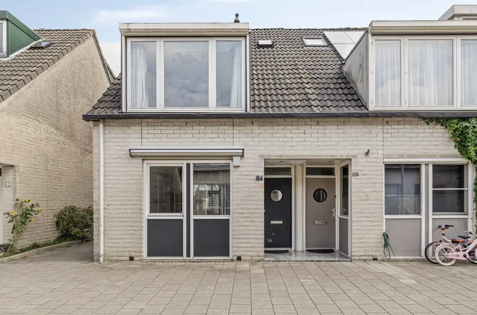 Jelle Posthumapad 84