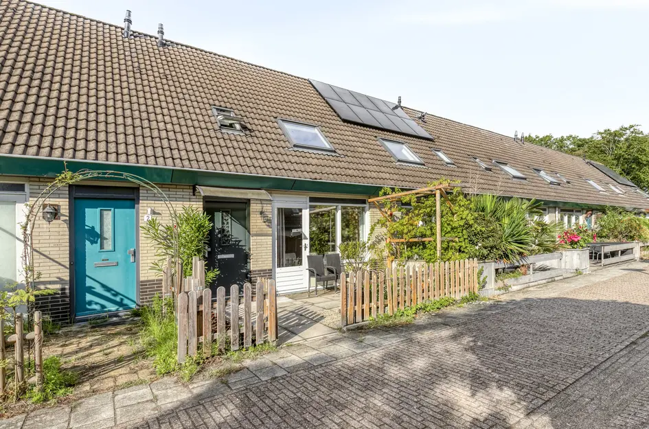 J. Calsstraat 4