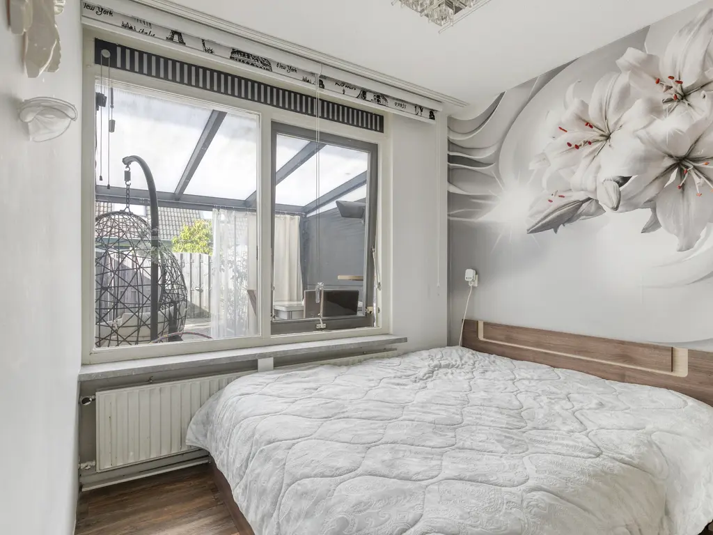 J. Calsstraat 4, AMSTERDAM
