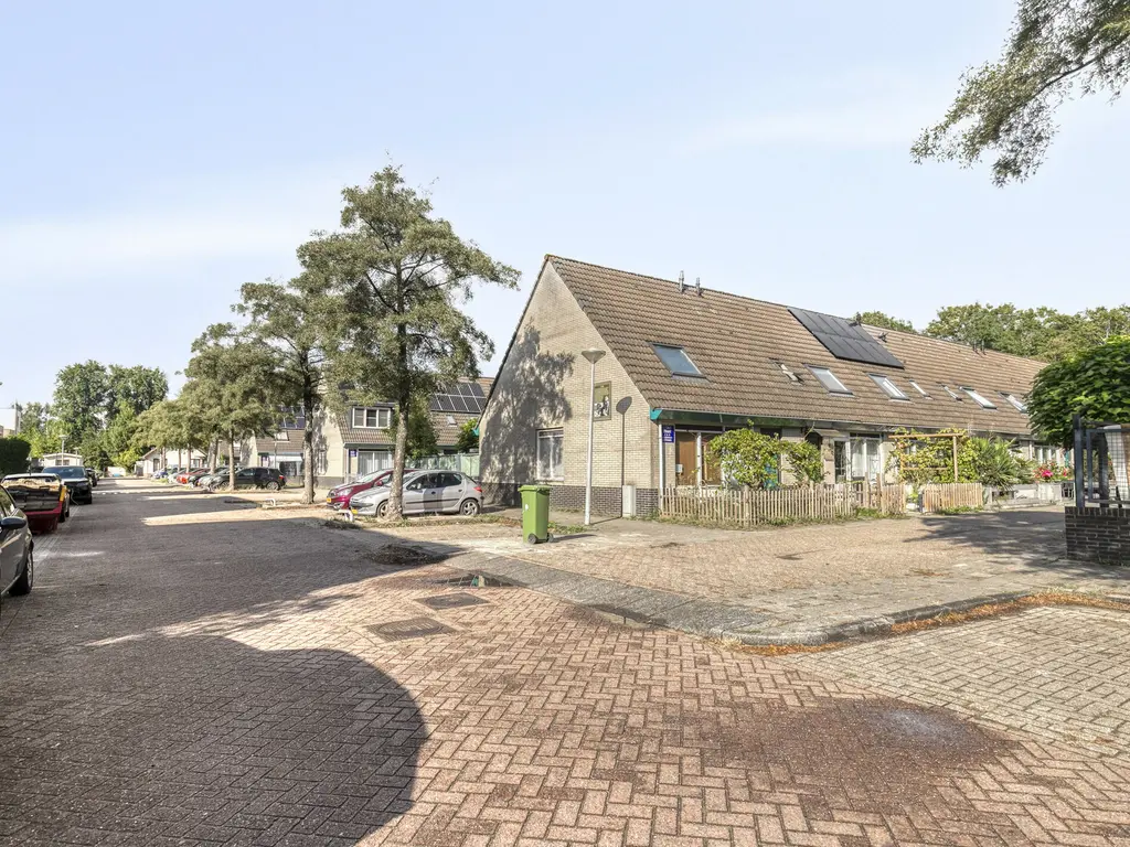 J. Calsstraat 4, AMSTERDAM