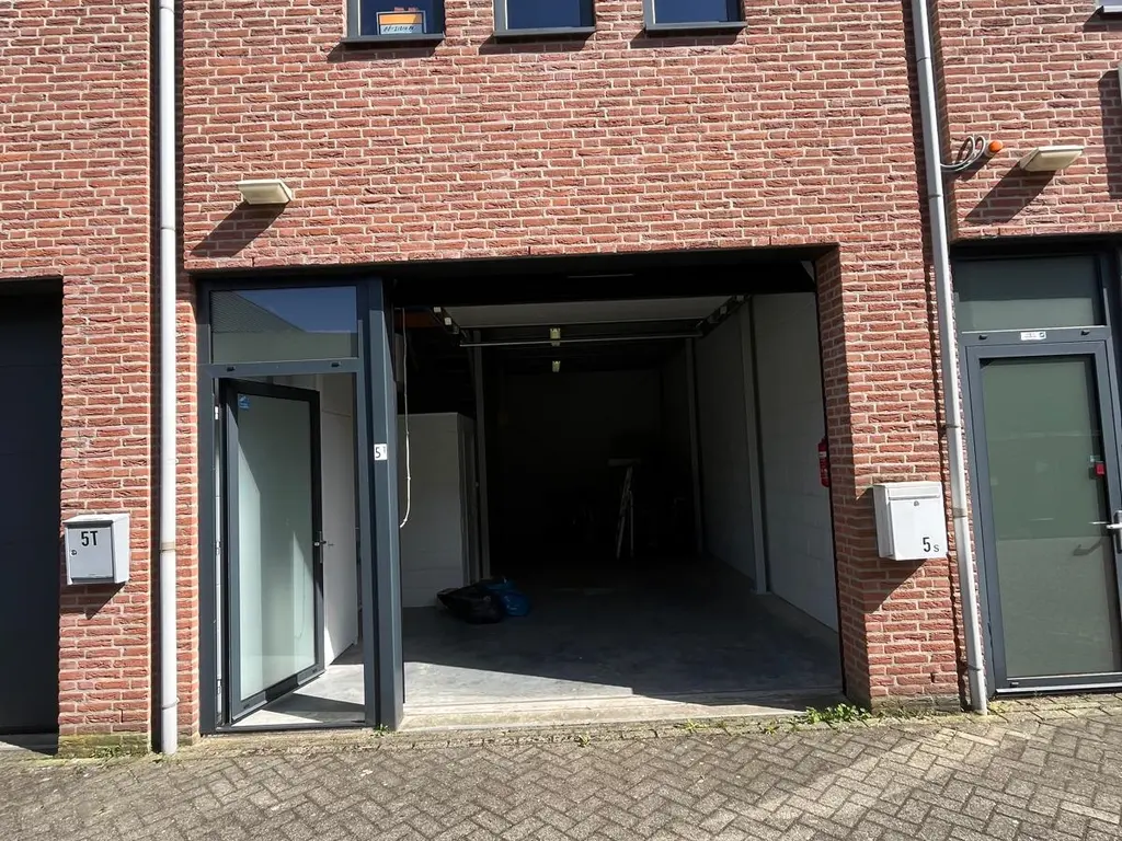 Ambachtsweg 5T, Bladel