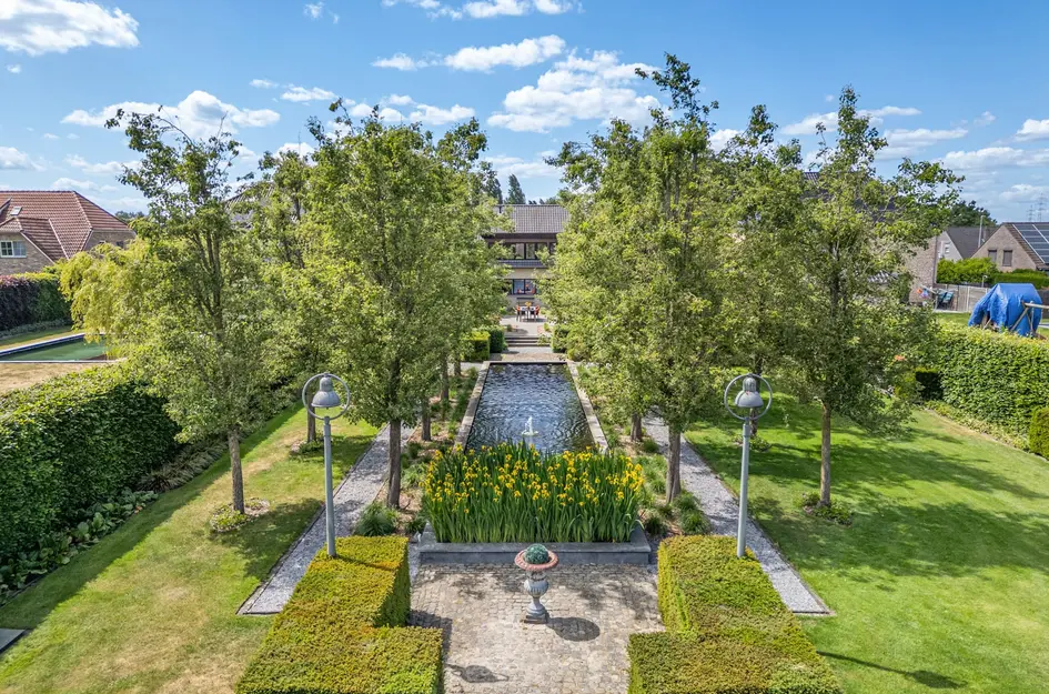 Hoevenstraat 27  