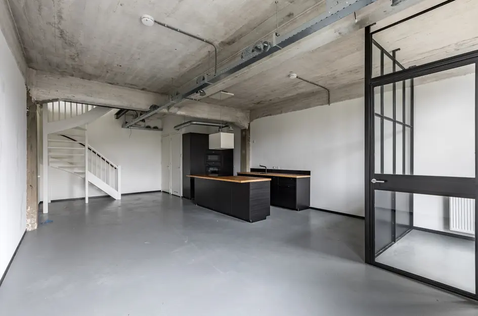 Almystraat 30