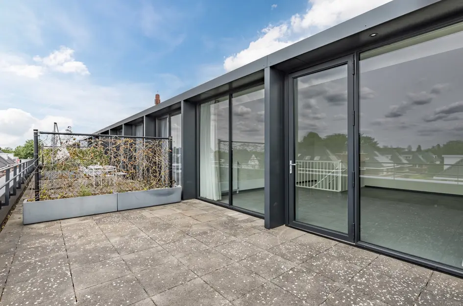 Almystraat 30