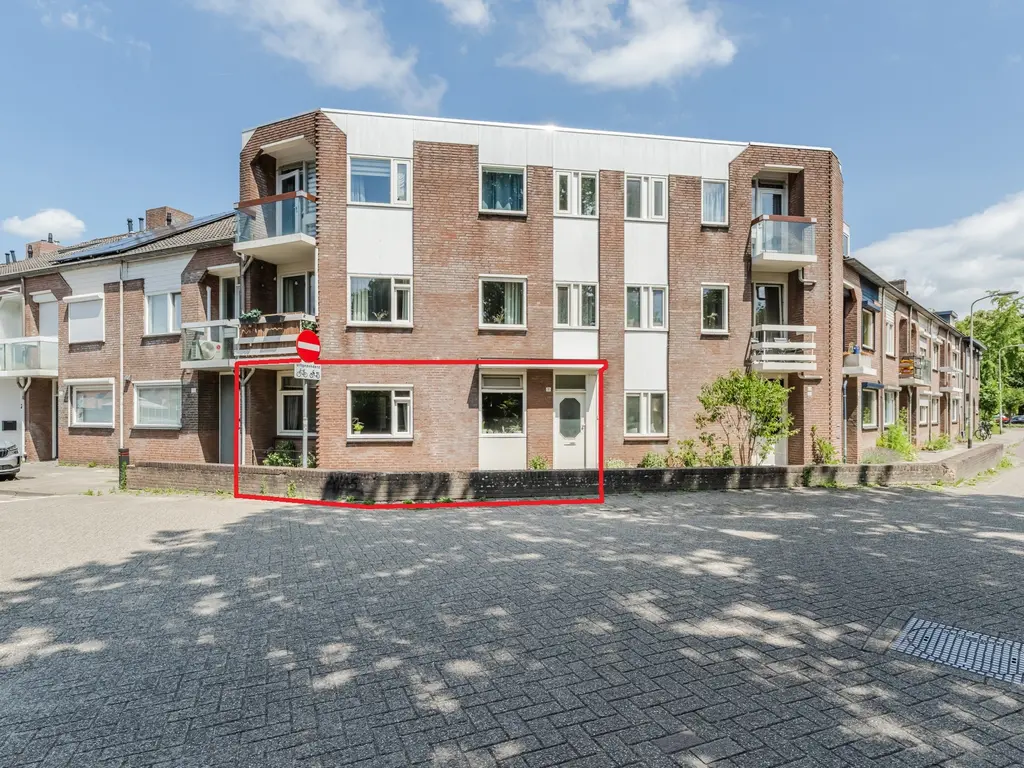 Insulindeplein 31, Tilburg