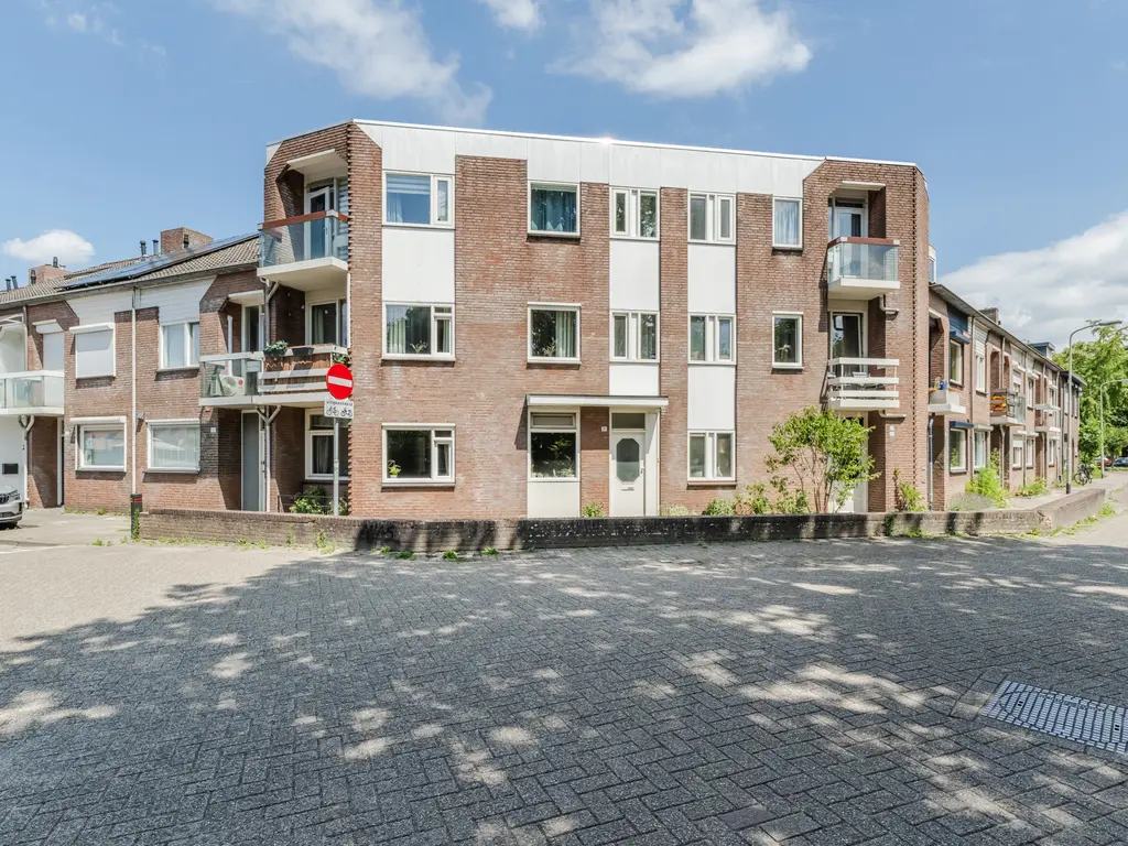 Insulindeplein 31, Tilburg