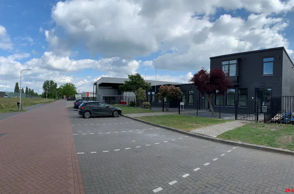 Parallelweg-Oost 86