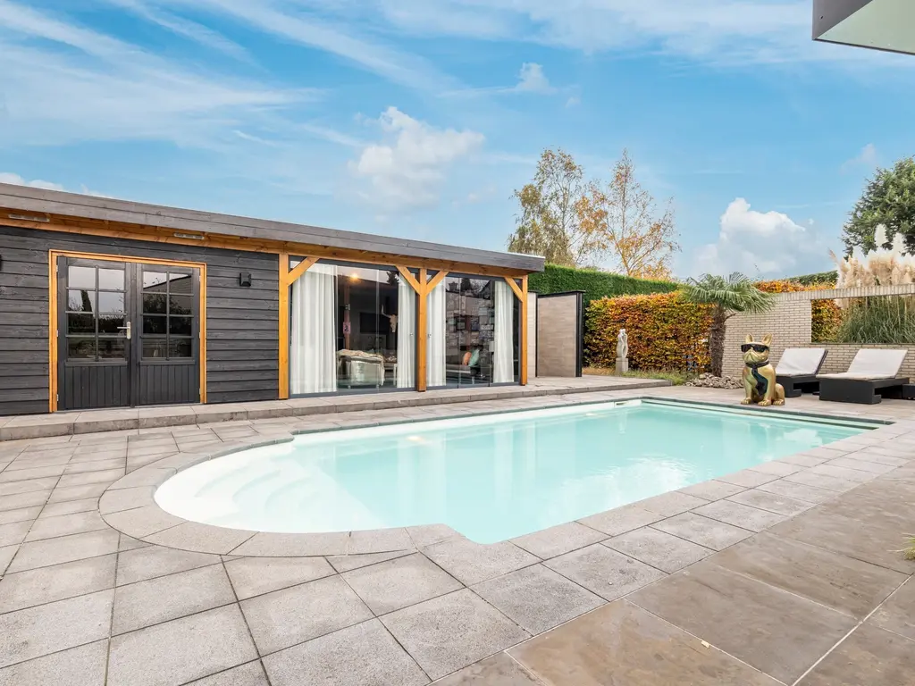 Huzenblek 75  , Ravels