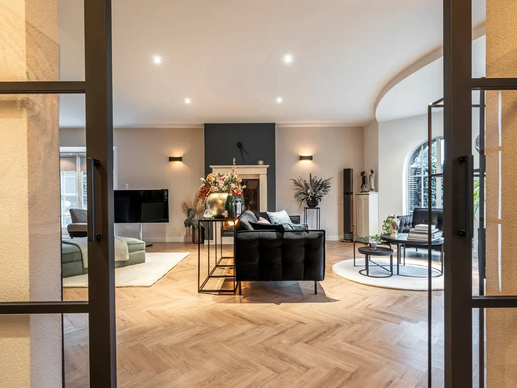 Huzenblek 75  , Ravels