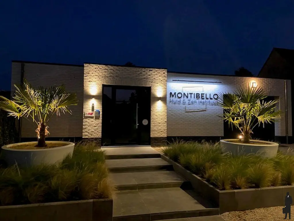 Huzenblek 75  , Ravels