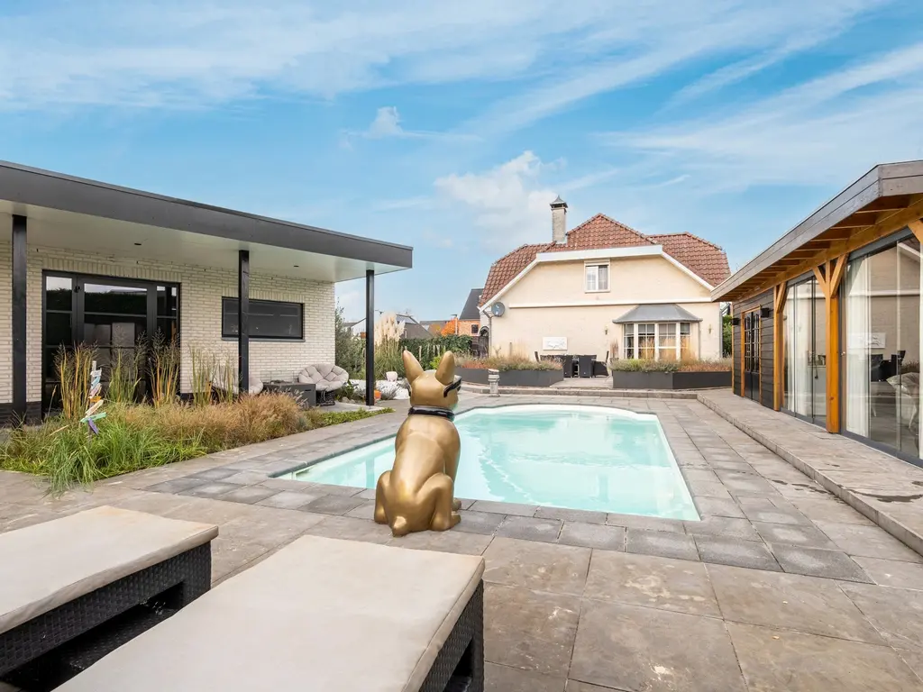 Huzenblek 75  , Ravels