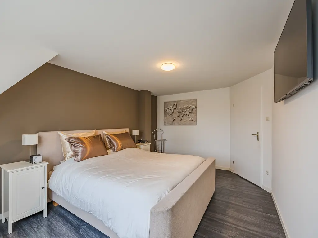 D'n Duyp 2, Moergestel