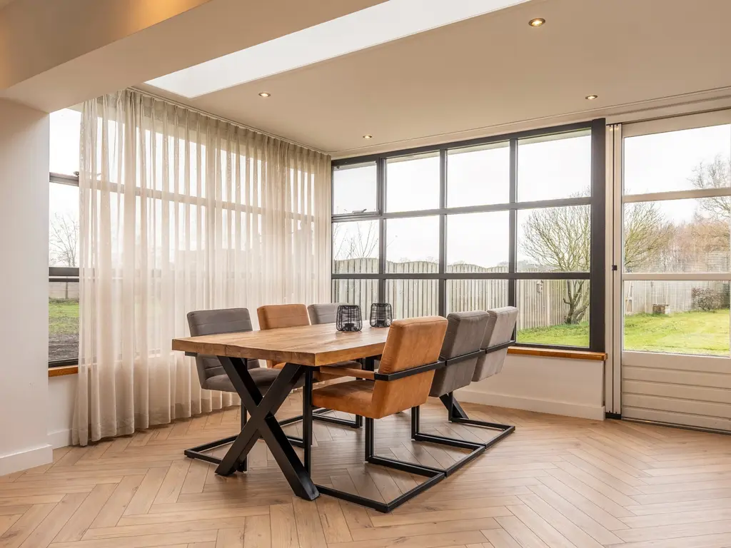 Steenweg Weelde 56  , Poppel