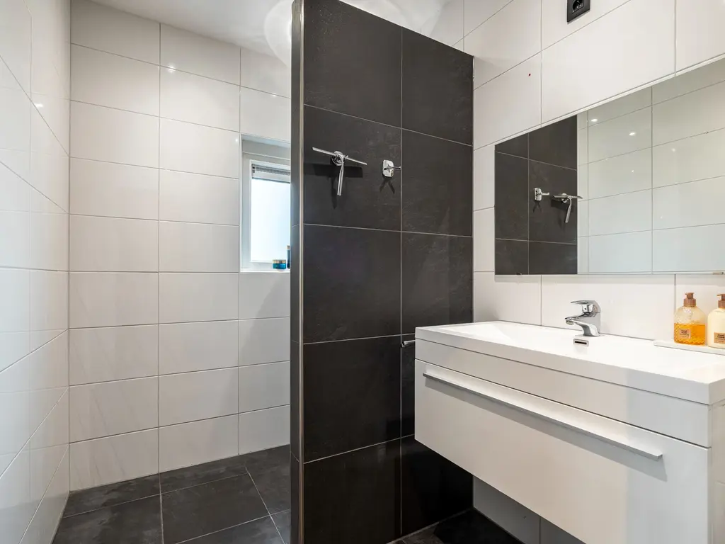 Steenweg Weelde 56  , Poppel