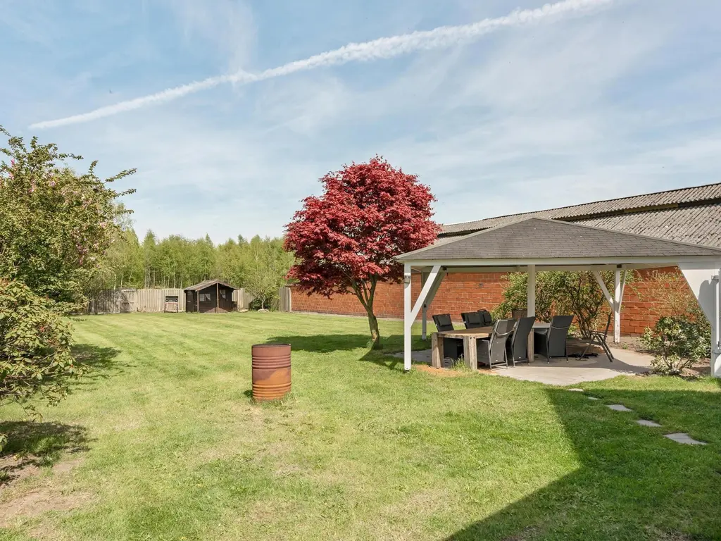 Steenweg Weelde 56  , Poppel