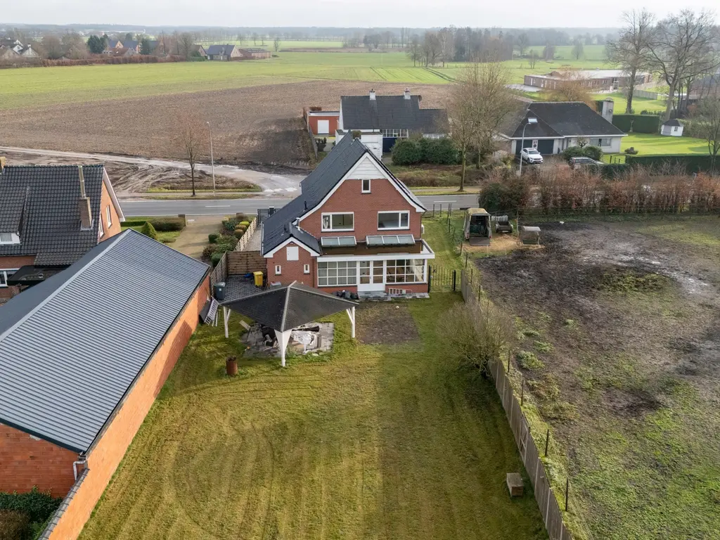 Steenweg Weelde 56  , Poppel