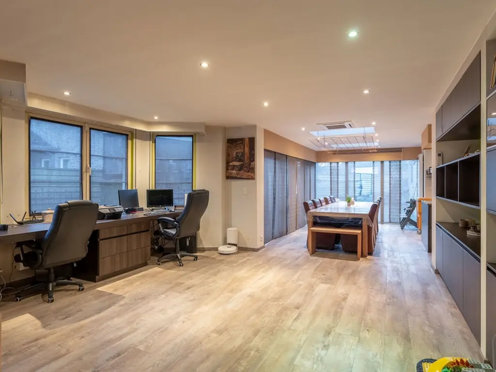 Vooreel 41  , Ravels