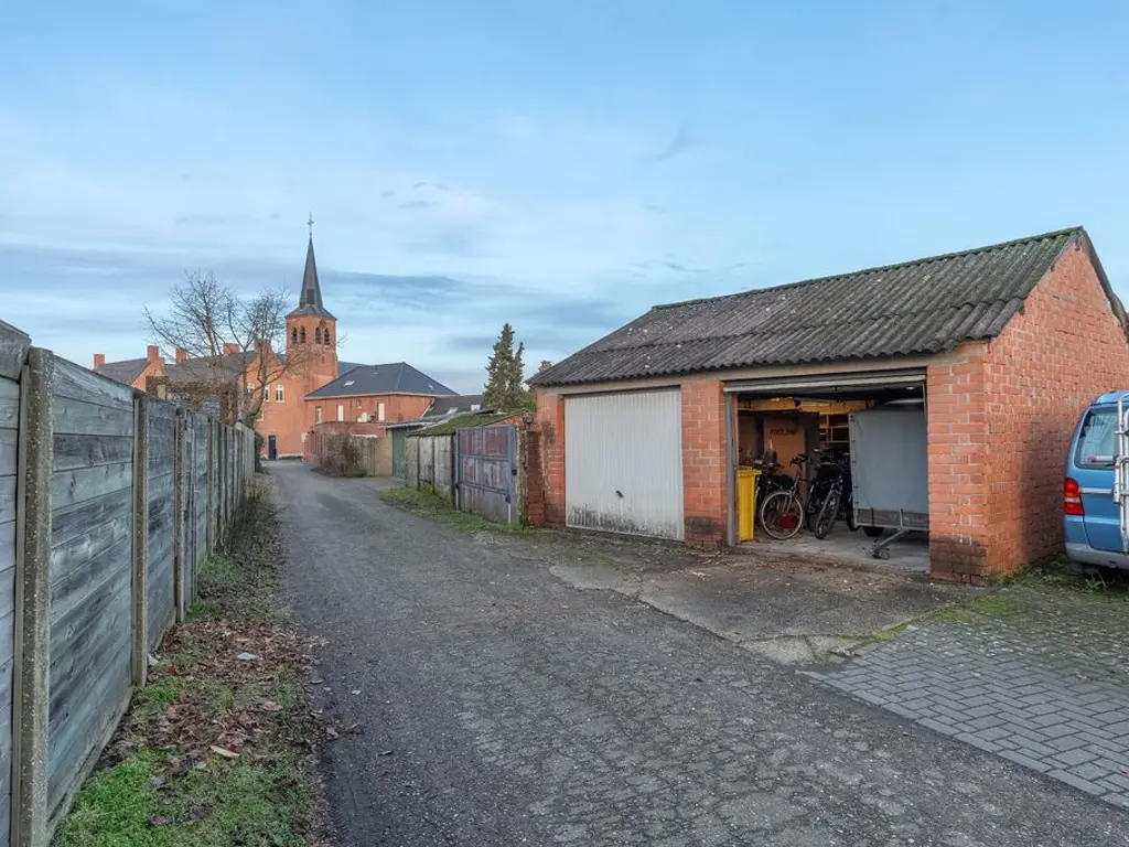 Vooreel 41  , Ravels