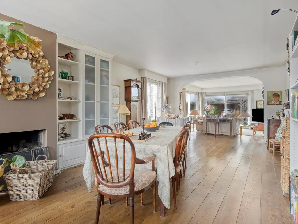 Paardenwiel 6  , Ravels