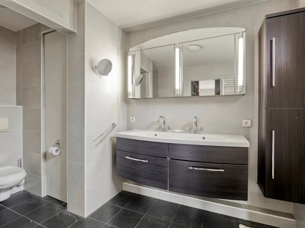 Paardenwiel 6  , Ravels