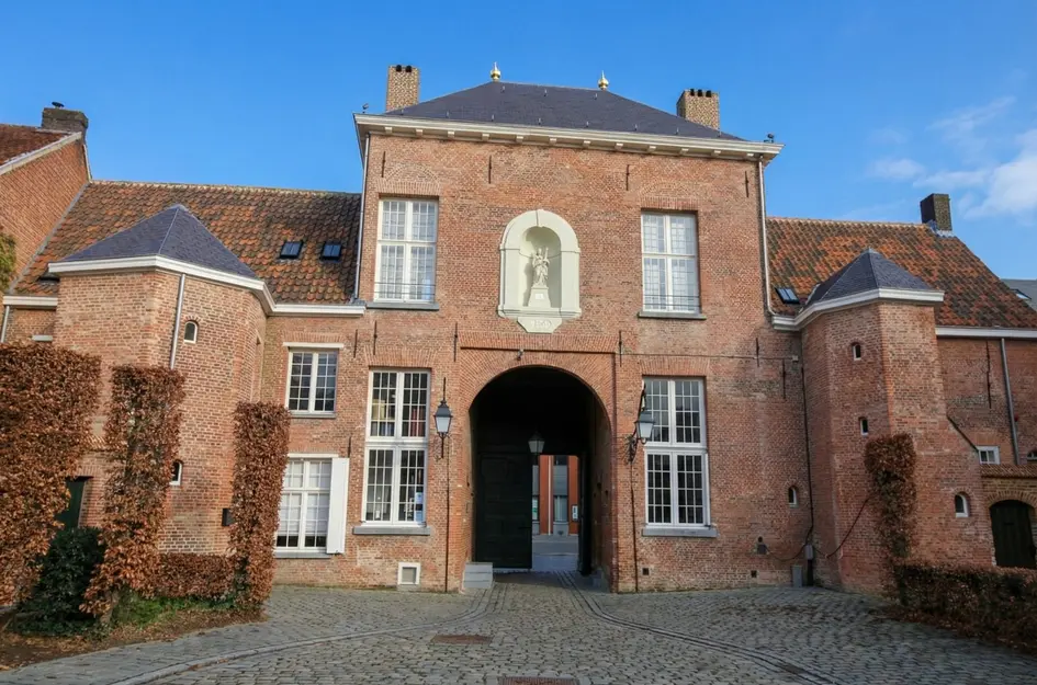 Begijnhof 35  