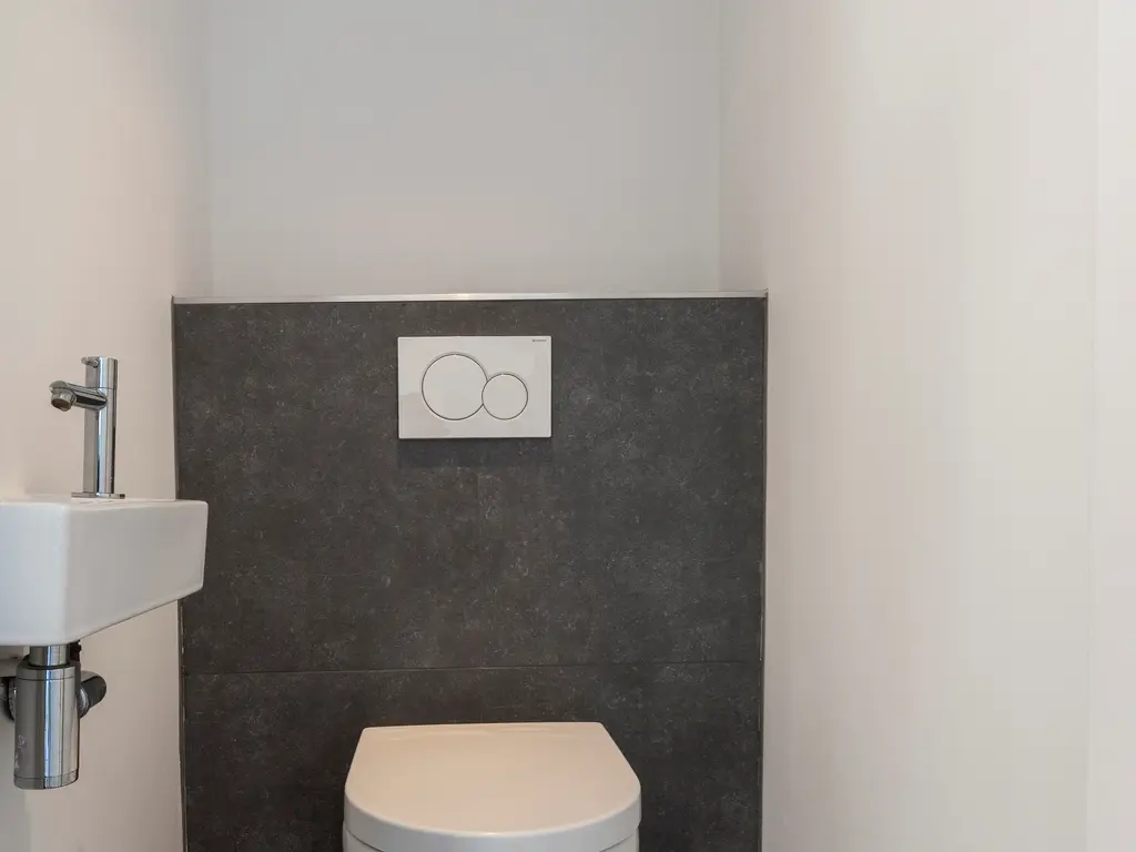 Heuvelstraat 236, Tilburg