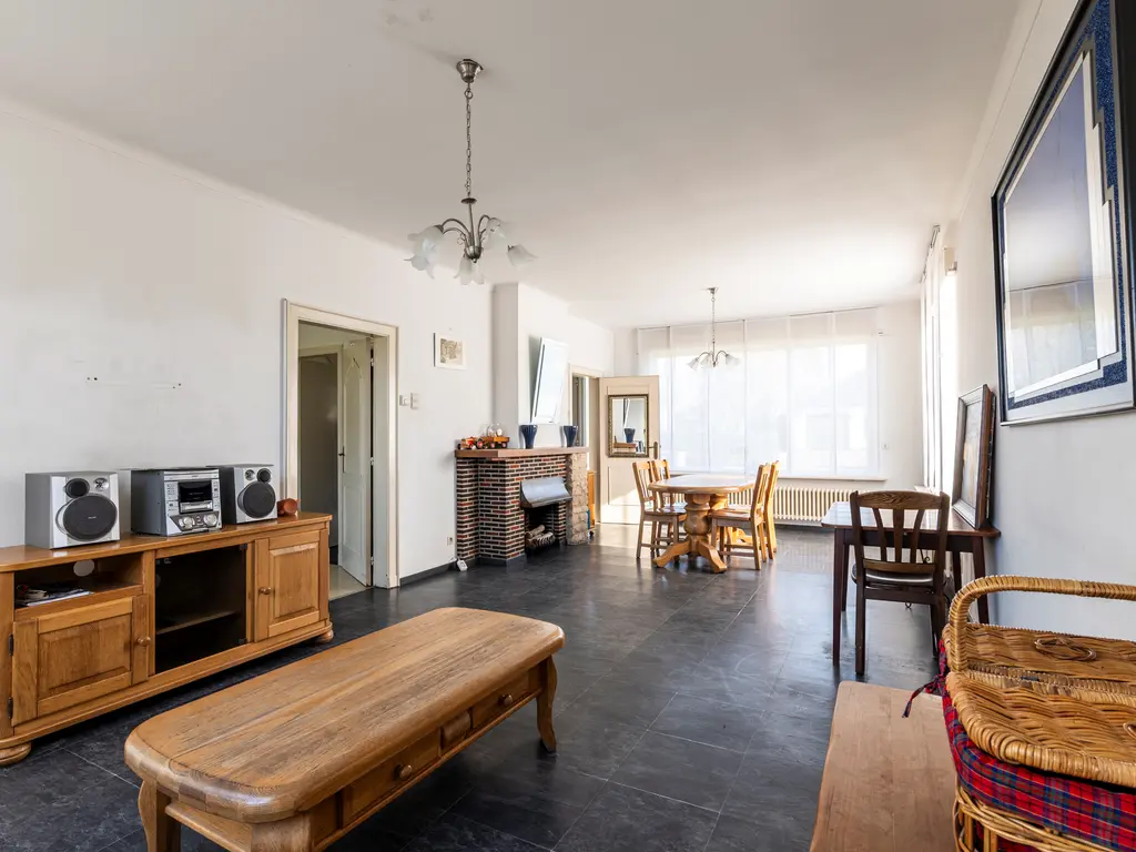 Heesdijk 28  , Poppel