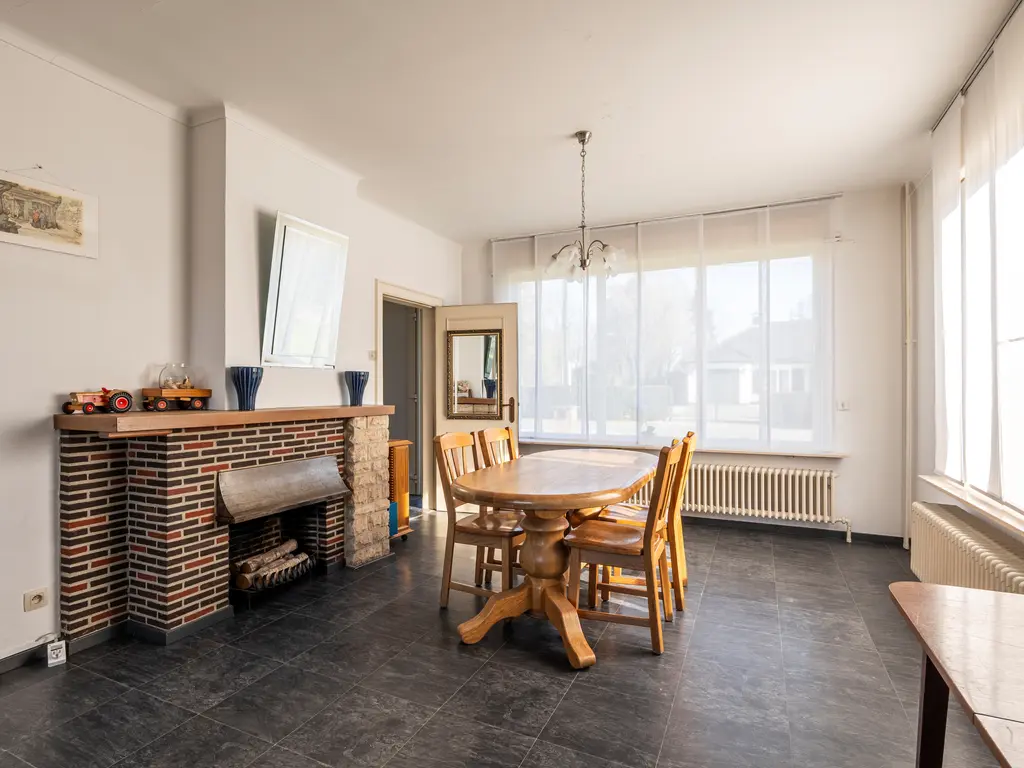 Heesdijk 28  , Poppel