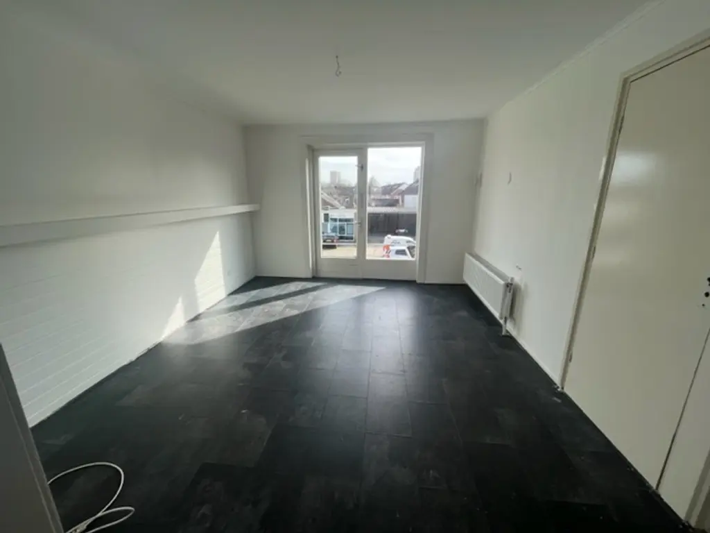 Veldhovenring 84a, Tilburg