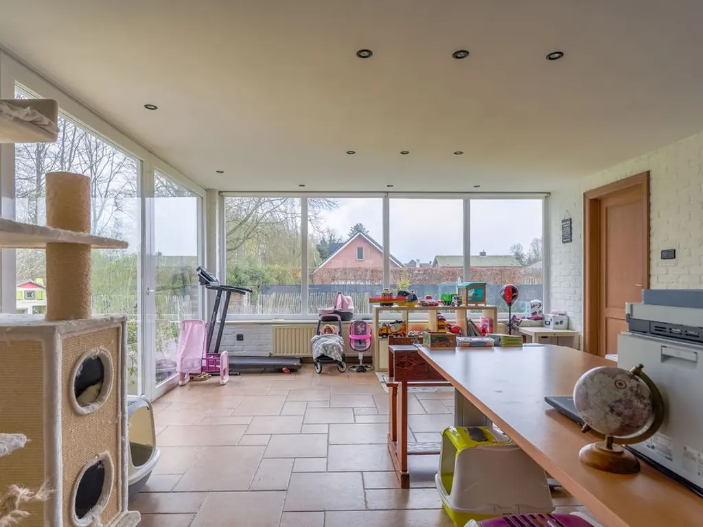 Steenweg op Ravels 305  , Oud-Turnhout