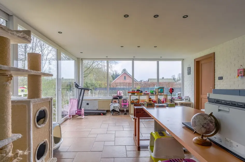 Steenweg op Ravels 305  