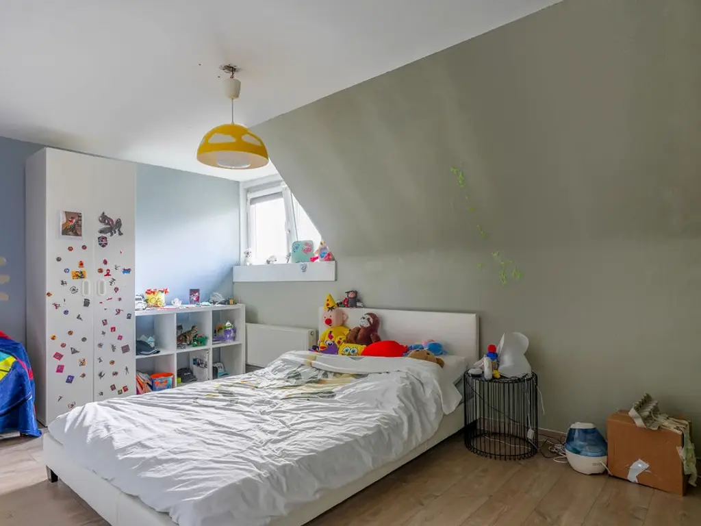 Steenweg op Ravels 305  , Oud-Turnhout