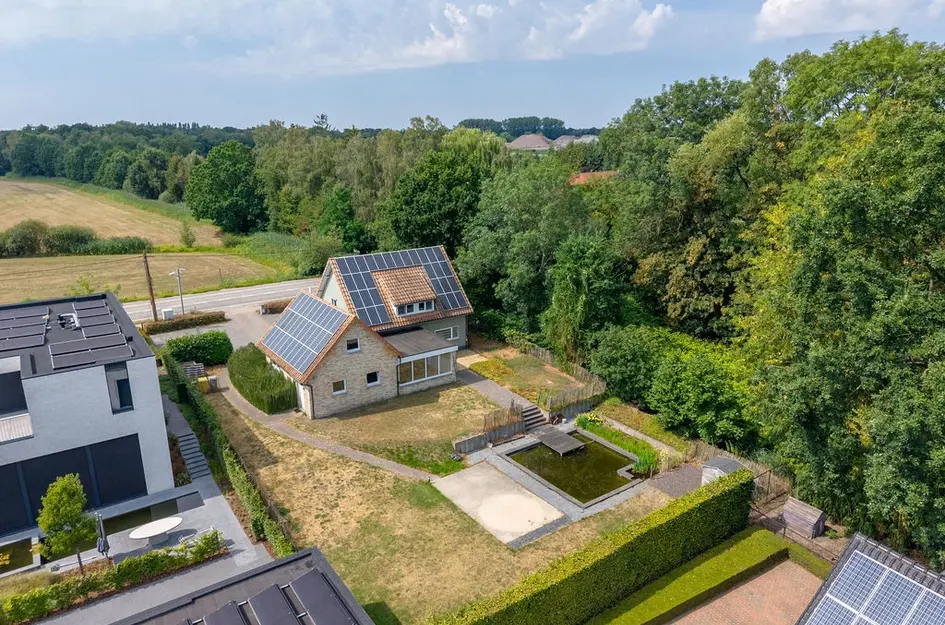 Steenweg op Ravels 305  