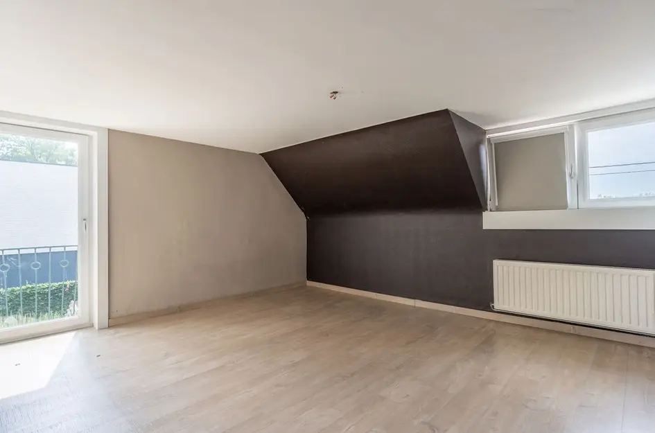 Steenweg op Ravels 305  