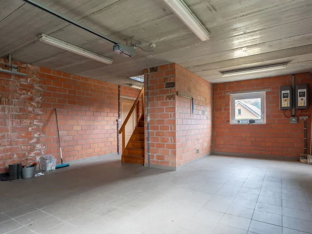Steenweg op Ravels 305  , Oud-Turnhout