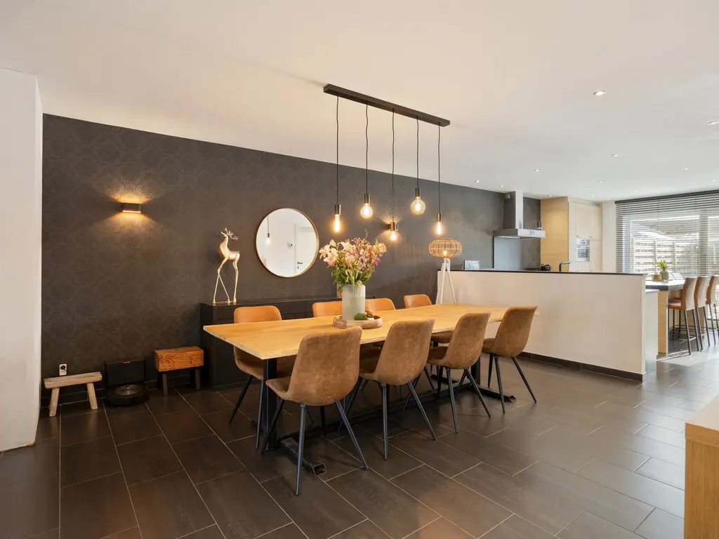 Parkstraat 34  , Weelde