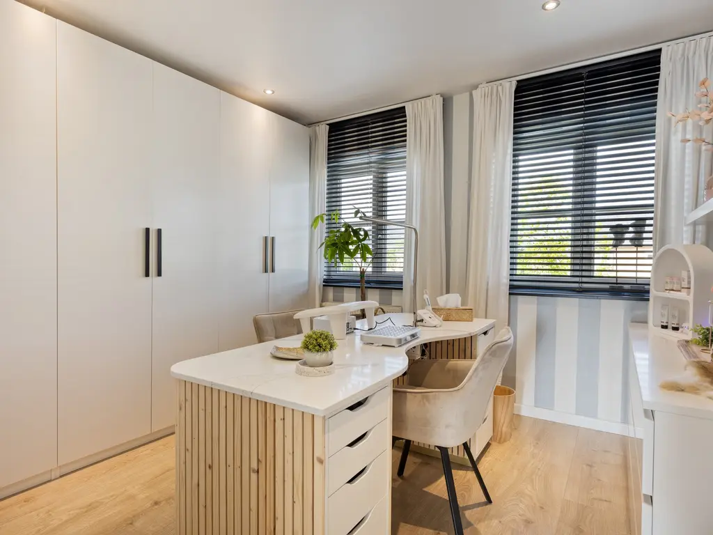 Parkstraat 34  , Weelde