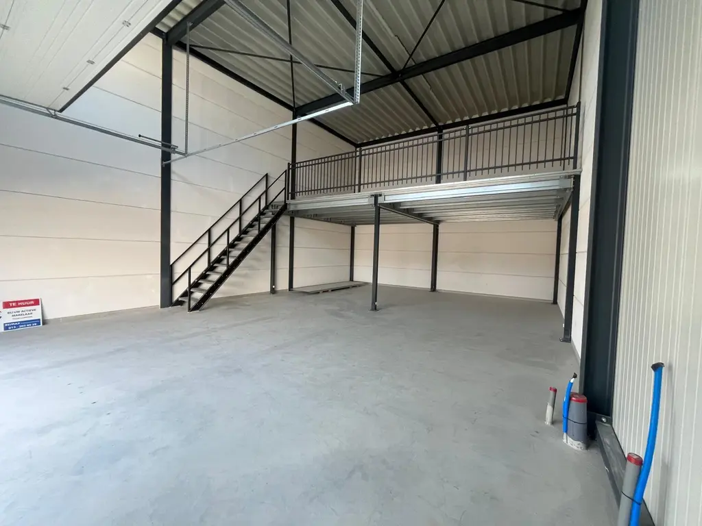 Fahrenheitstraat 20B2, Weert