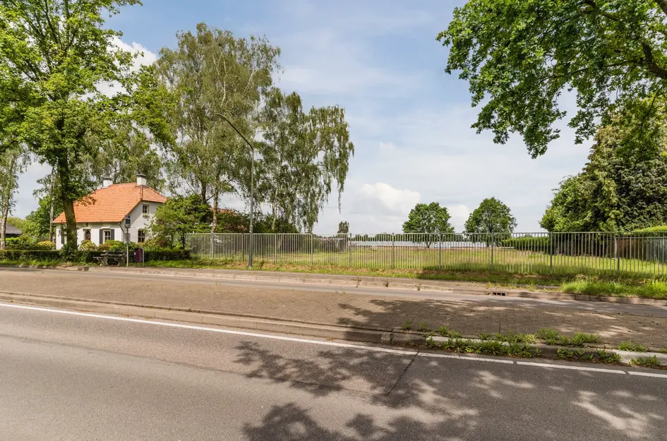 Heukelomseweg 11