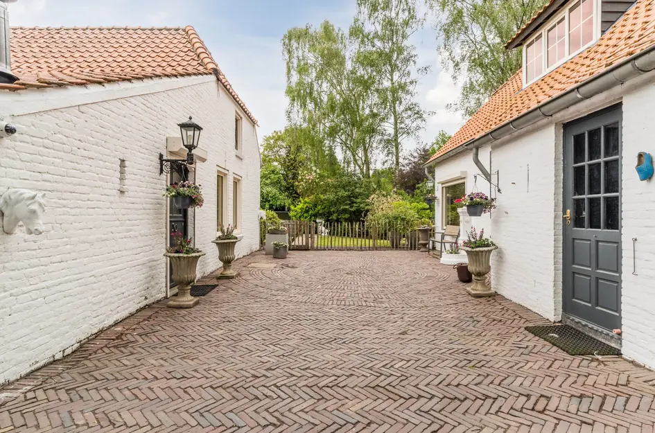 Heukelomseweg 11