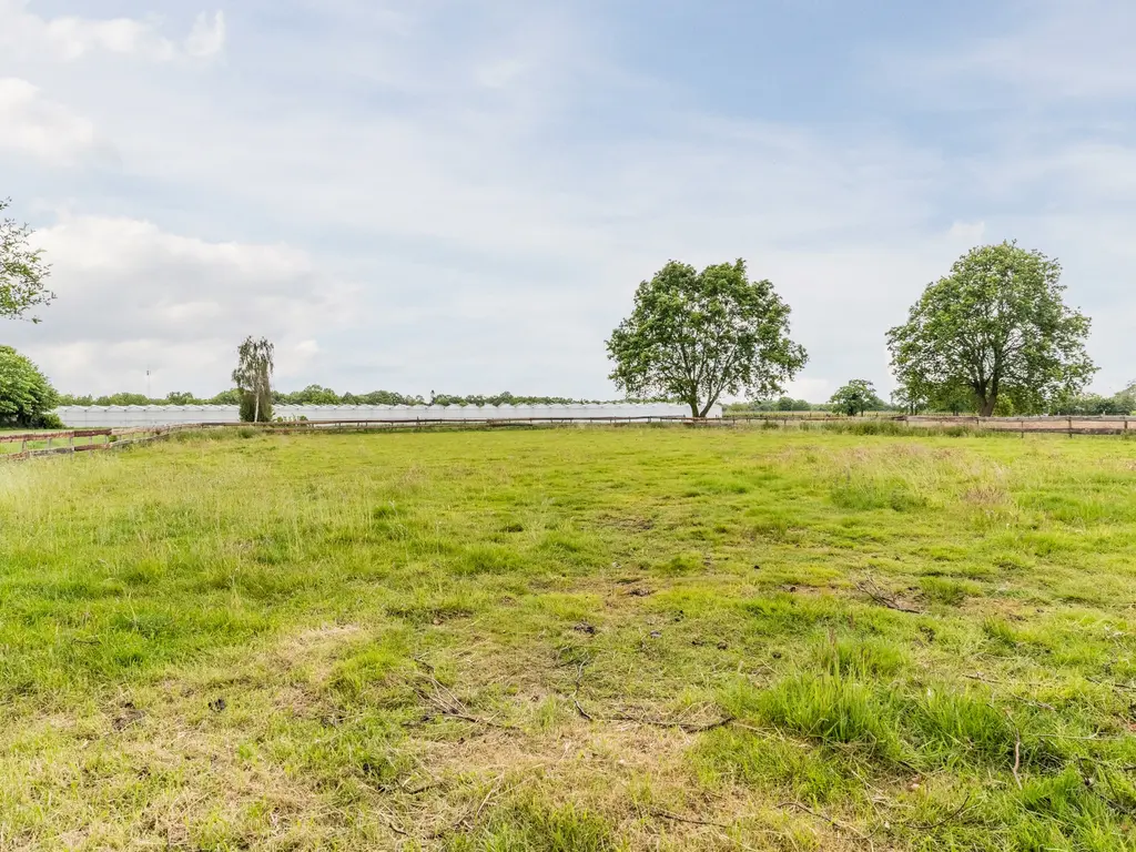 Heukelomseweg 11, Heukelom