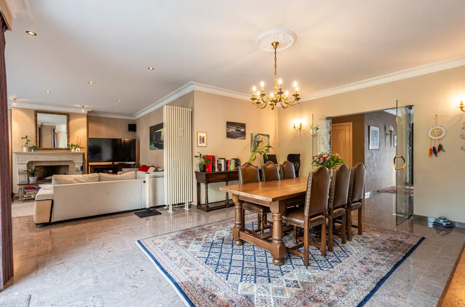Pastoor Coolsstraat 6  