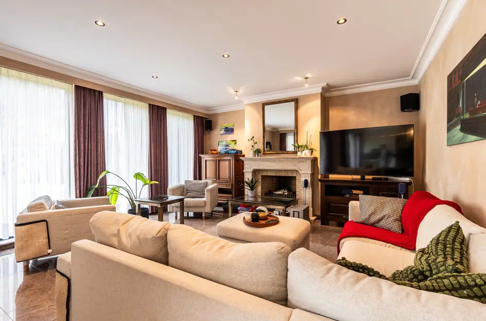 Pastoor Coolsstraat 6  