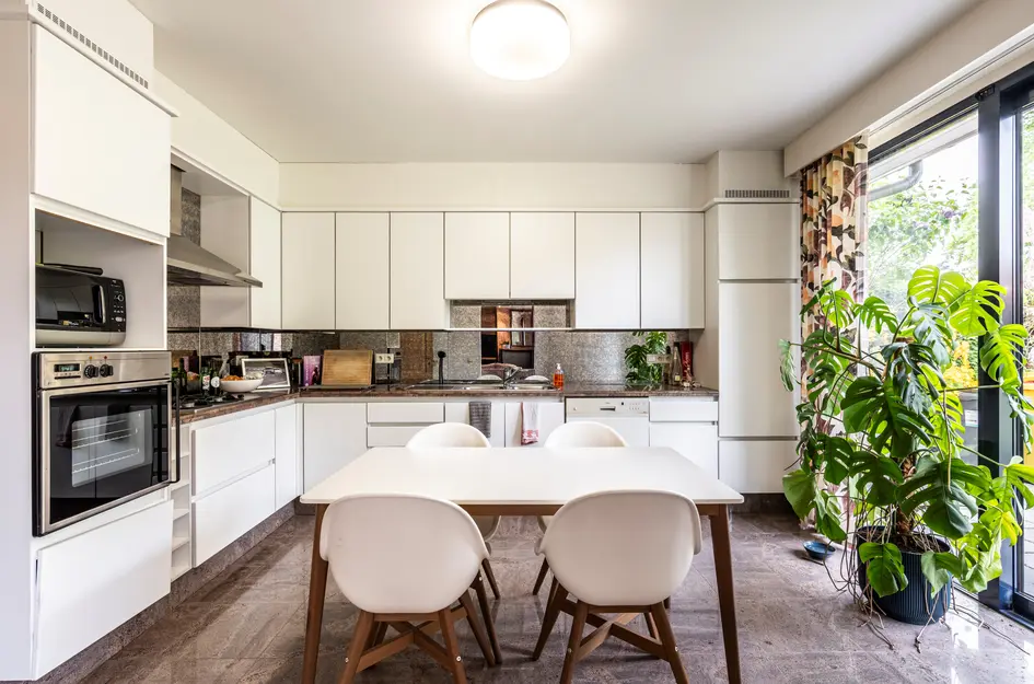 Pastoor Coolsstraat 6  
