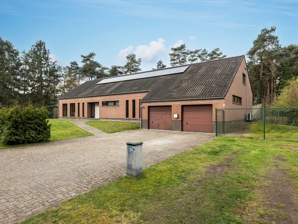 Koningslaan 24  , Beerse