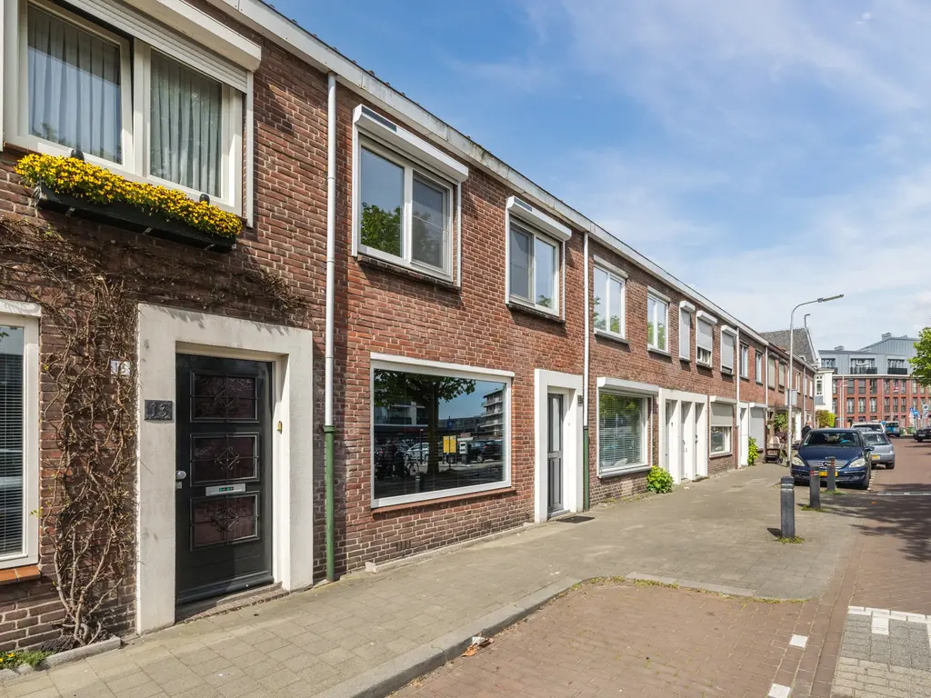 Pater Ruttenstraat 11, Tilburg