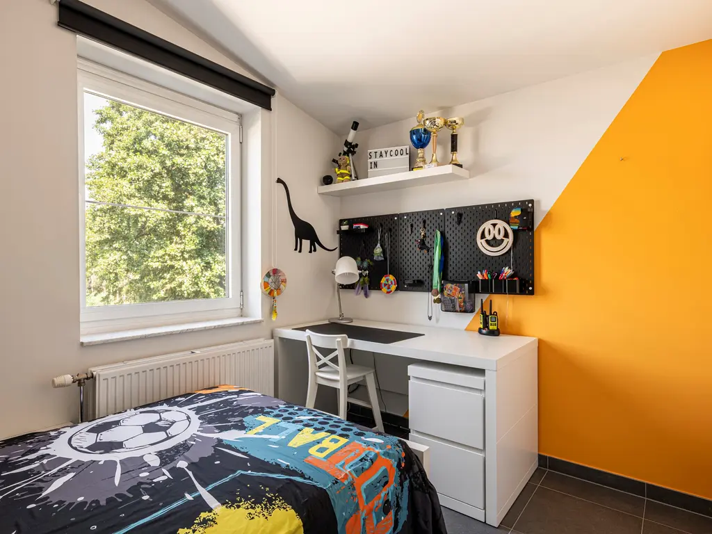 Hoeveloopweg 60  , Mol