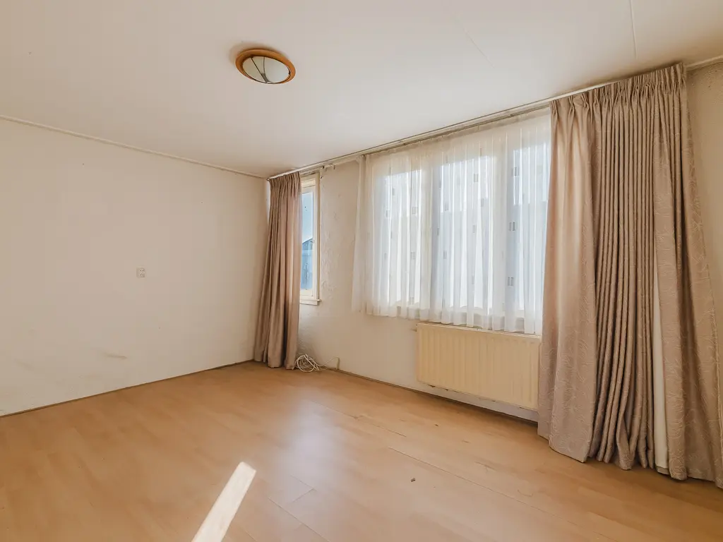 Jacob Roggeveenstraat 12, Tilburg